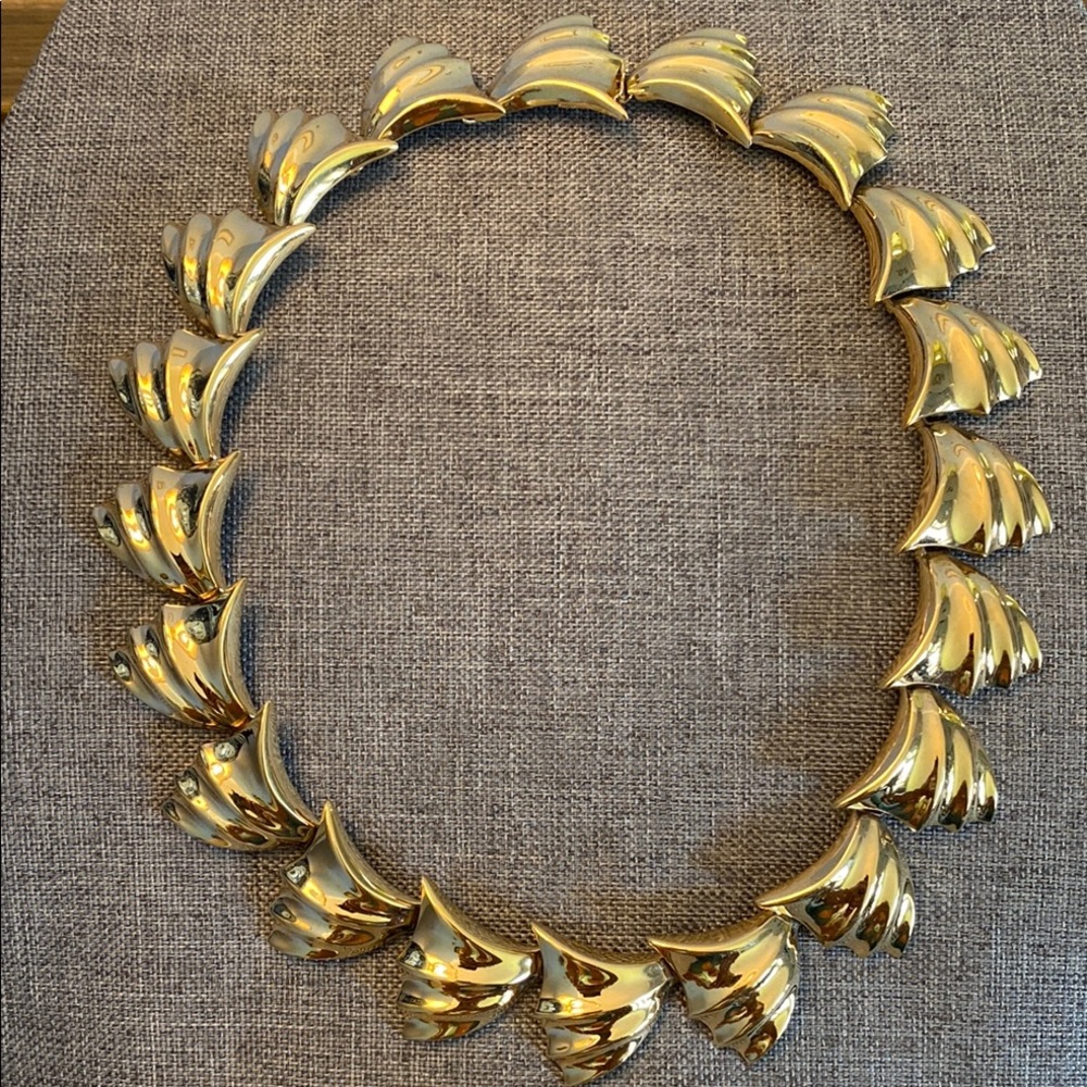 Elegant Fifth Avenue Gold Leaf Necklace